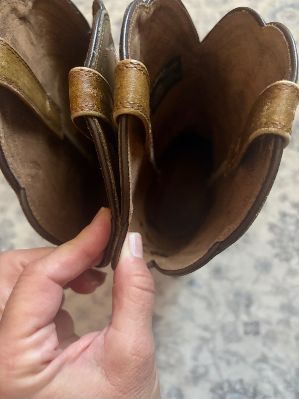 Ariat Tan Leather Western Embroidered Cowboy Boots - Picture 5 of 8